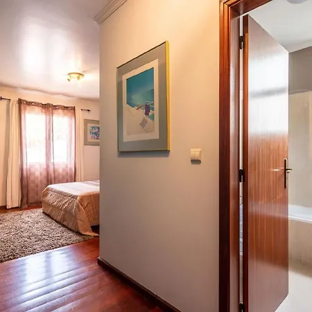 Ferienwohnung Fuer 4 Personen Ca 110 Qm In Funchal, Madeira Und Umgebung Apartment
