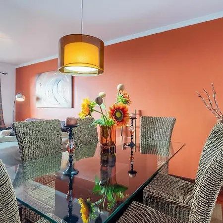 Ferienwohnung Fuer 4 Personen Ca 110 Qm In Funchal, Madeira Und Umgebung *